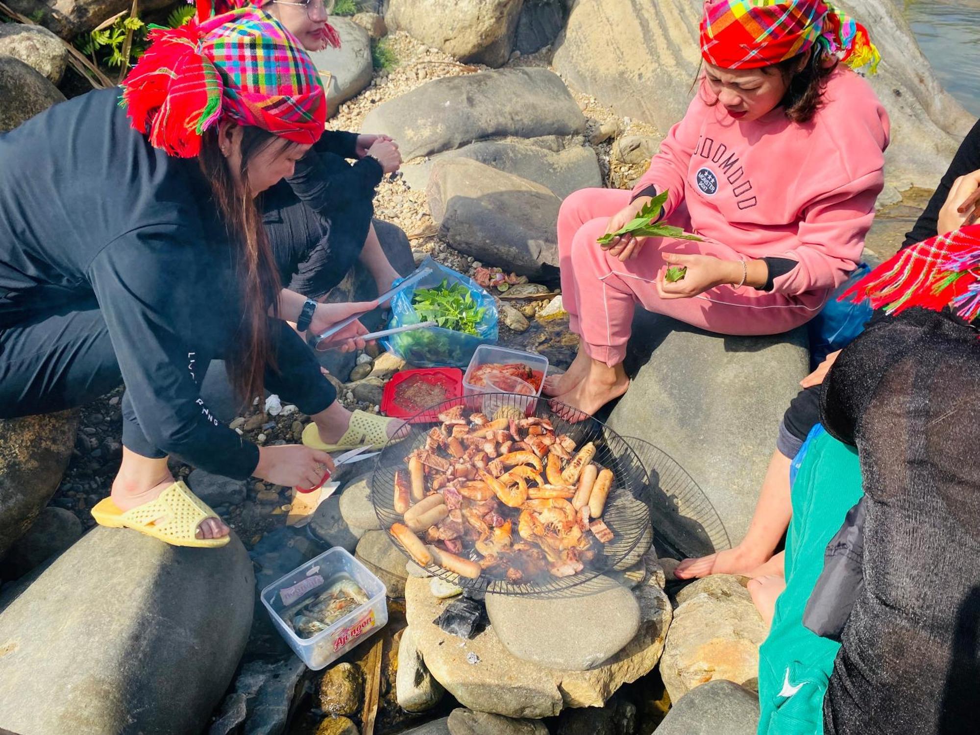 Duy Homestay Du Gia Làng Cac 外观 照片